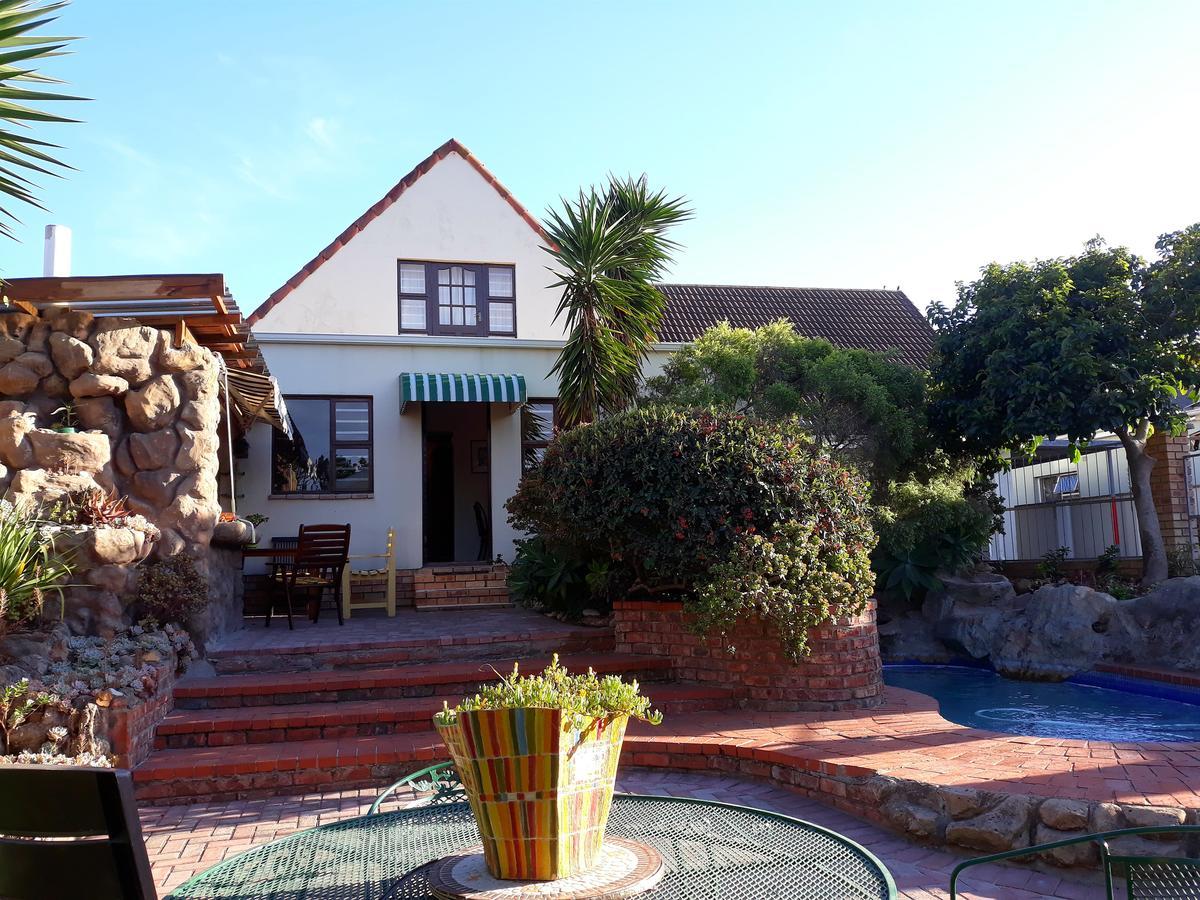 Albert Road Garden Guest House Port Elizabeth Exterior photo